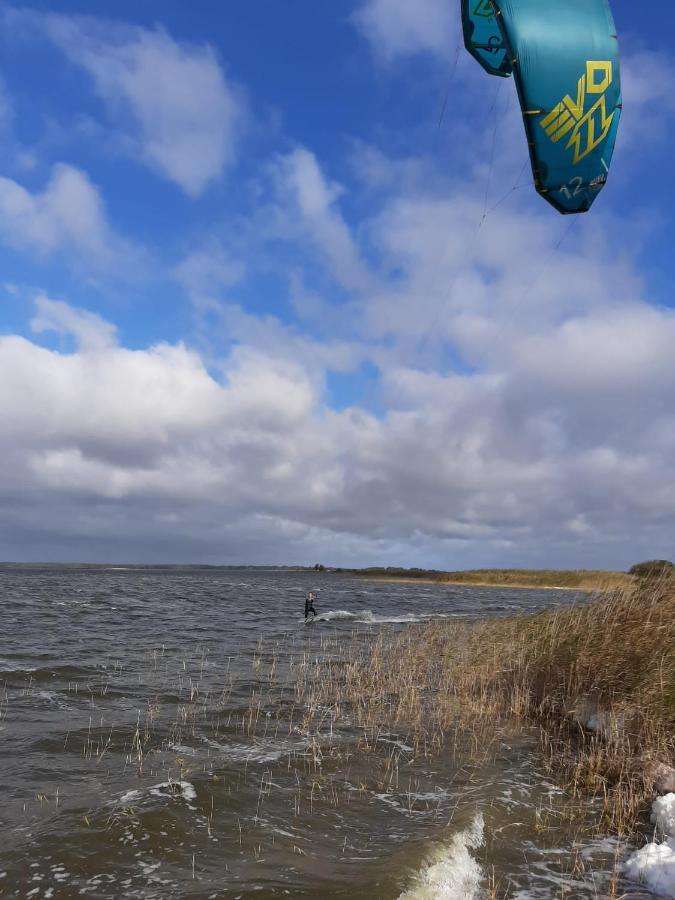 Freistehendes Einfamilienhaus Mit Boddenblick Naehe Ostsee Fuhlendorf  Zewnętrze zdjęcie